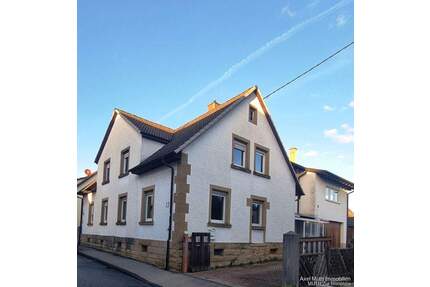 Top Angebot! Doppelhaushälfte - kaufen-renovieren -wohlfühlen - Sulzfeld