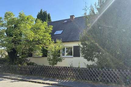 Haus zum Kaufen in Hattersheim-Eddersheim 699.000,00 € 145 m²