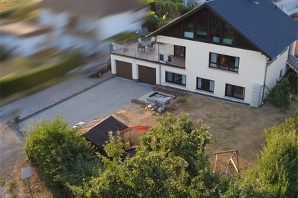 Haus zum Kaufen in Ehlscheid 479.000,00 € 244 m²