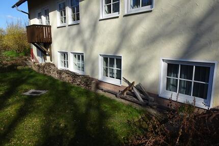 helle 3-Zimmer Souterrainwohnung mit zwei Bädern + Kfz-Stpl - Gerstungen