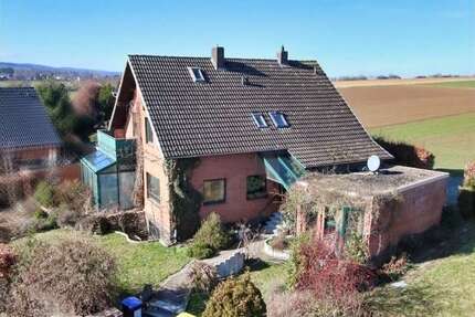 Haus zum Kaufen in Springe 438.000,00 € 187.35 m²