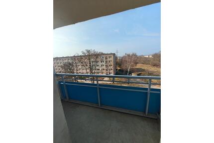 2 Zimmer Wohnung mit Balkon WM in der Küche - Brandenburg an der Havel