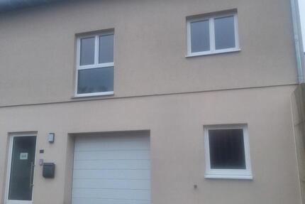 2 Zimmer Wohnung - 870,00&nbsp;EUR Kaltmiete, ca.&nbsp; 84,00&nbsp;m&sup2; in Sonnefeld (PLZ: 96242)