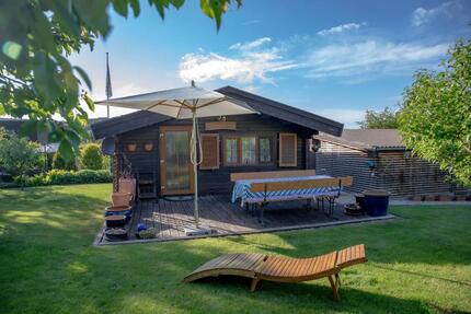 FERIENHAUS im Almhüttenstil - 70,00&nbsp;EUR Kaltmiete, ca.&nbsp; 30,00&nbsp;m&sup2; in Ahnatal (PLZ: 34292)