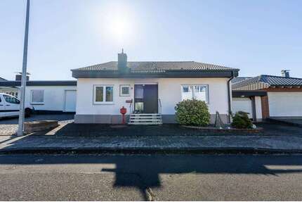 Haus zum Kaufen in Unkel 479.000,00 € 119.09 m²