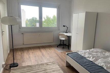 Flatshare Room Köpenick - 475,00&nbsp;EUR Kaltmiete, ca.&nbsp; 16,00&nbsp;m&sup2; in Berlin (PLZ: 12557) Treptow-Köpenick