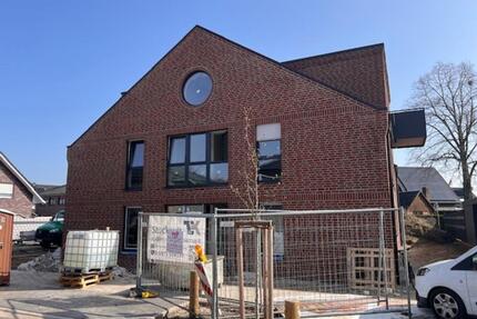 Erstbezug DG Wohnung in Mesum - 850,00&nbsp;EUR Kaltmiete, ca.&nbsp; 62,00&nbsp;m&sup2; in Rheine (PLZ: 48432) Gellendorf