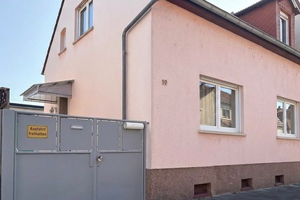 „Einfamilienhaus mit Anbau in ruhiger Lage – Potenzial inklusive“ in Ludwigshafen-Oggersheim