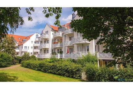 Ruhige, grüne Lage, 4 Zimmer, Badewanne, Gäste WC, 3 Balkone, TG - Leipzig Südost