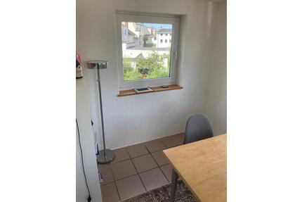 Zimmer in 5-Zimmer Wohnung zu vermieten - Kiel Elmschenhagen