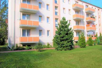 Wohnung zum Mieten in Braunsbedra 301,00 € 50.05 m²
