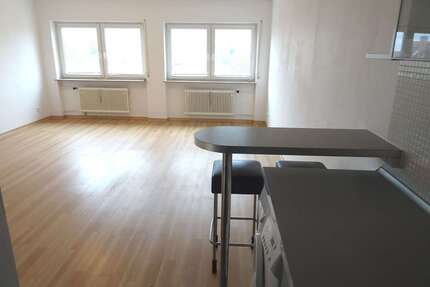 Wohnung zum Mieten in Viernheim 450,00 € 35.5 m²