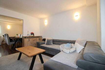 Kernsanierte Doppelhaushälfte inklusive Garage - Pfalzgrafenweiler