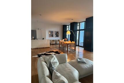 Traumhaftes Loft am Schlosspark in Wiesbaden-Biebrich