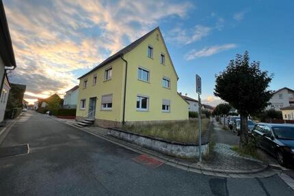 Großes Ein-Zweifamilienhaus in Michelau,Bayern-Provisionfrei - Michelau in Oberfranken