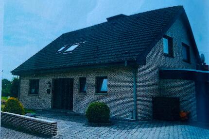 Zweifamilienhaus mit Pool, Garten,2Garagen&Vollkeller - Lengerich