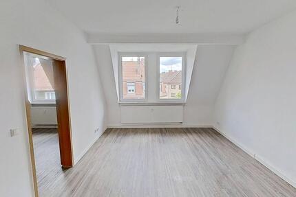 Helle 3-Zimmer-Dachgeschosswohnung in Gibitzenhof - Nürnberg Rabus