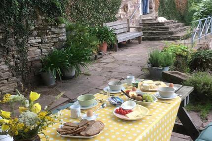 Traum-Ferienwohnung im Grünen - Ostern frei - - Trendelburg