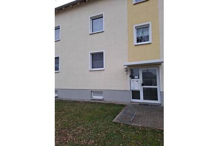 3 Raum-Wohnung zu vermieten - 550,00&nbsp;EUR Kaltmiete, ca.&nbsp; 77,00&nbsp;m&sup2; in Naunhof (PLZ: 04683)