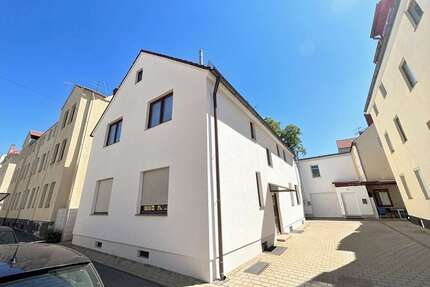 Wohnung zum Kaufen in Augsburg 127.000,00 € 38 m²