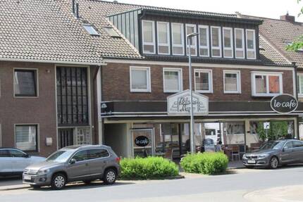 Geräumiges Wohnstudio in topzentraler Wohnlage mit Einbauküche und Garage - Cloppenburg