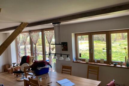 3-Zimmer-Wohnung zu vermieten - 1.300,00&nbsp;EUR Kaltmiete, ca.&nbsp; 94,00&nbsp;m&sup2; in Erdweg (PLZ: 85253)