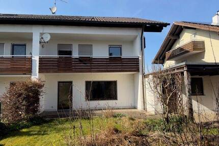 Gepflegtes Doppelhaus mit großem Potential in ruhiger Lage mit Top-Anbindung - Bad Grönenbach