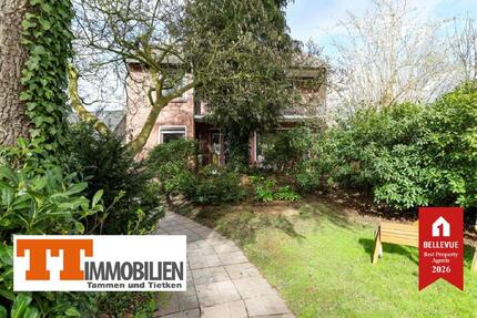 TT bietet an: Stilvolle Stadtvilla mit 6 Zimmern, viel Platz und großem Garten auf 2.330 m² Grundstück! - Wilhelmshaven Heppens