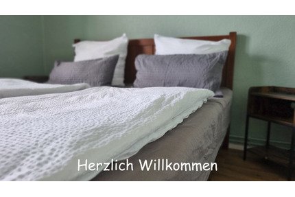 Falkensee Loft & Apartment Klimaanlage Parkplatz Wallbox Netflix