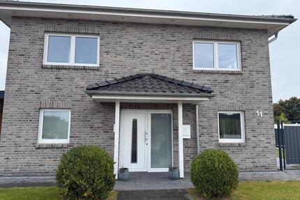 Moderne EFH Stadtvilla in Neritz - Bad Oldesloe