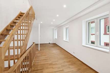 Haus zum Kaufen in Frankfurt am Main 490.000,00 € 103 m²