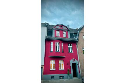 Großzügige 3-Zimmer-Maisonette-Wohnung im charmanten Altbau - Viersen