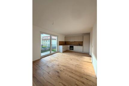 Attraktive 3-Zimmer Wohnung mit Balkon in Hattersheim am Main