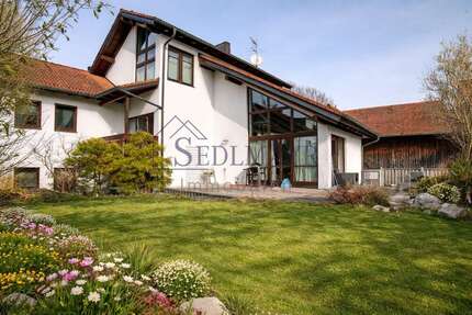 Haus zum Mieten in Seefeld-Drößling 2.800,00 € 220 m²