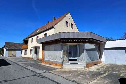 Haus zum Kaufen in Weiherhammer 490.000,00 € 352.49 m²