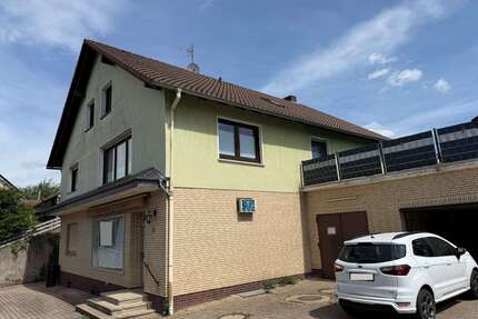 Haus zum Kaufen in Springe 385.000,00 € 240 m²