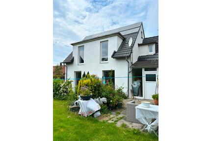 Einfamilienhaus im Grünen - 200.000,00&nbsp;EUR Kaufpreis, ca.&nbsp; 84,00&nbsp;m&sup2; in Obernkirchen (PLZ: 31683)