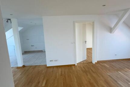 ***Döhren*** 3-Zimmer-Wohnung - 1.095,00&nbsp;EUR Kaltmiete, ca.&nbsp; 78,00&nbsp;m&sup2; in Hannover (PLZ: 30519) Döhren-Wülfel