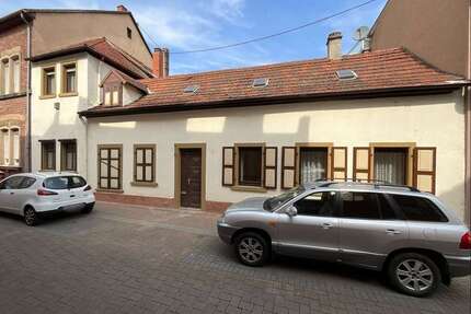 Haus zum Kaufen in Ludwigshafen 198.000,00 € 106 m²