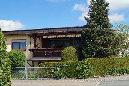 Haus zum Kaufen in Zirndorf 419.000,00 € 140 m²