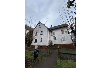 Haus zum Kaufen in Amöneburg 69.900,00 € 155 m²