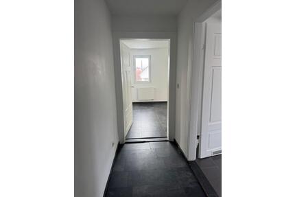 Dachwohnung ca. 100 m² – 4,5 Zimmer zu vermieten - Schwäbisch Hall