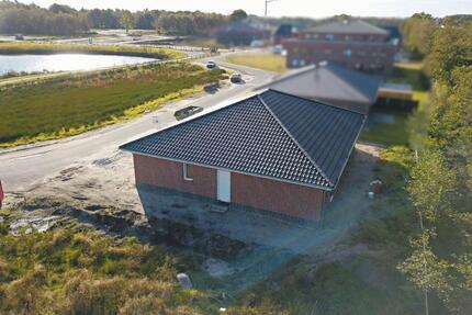 Bungalow DHH mit Garten zum 15.03.2026 - Apen