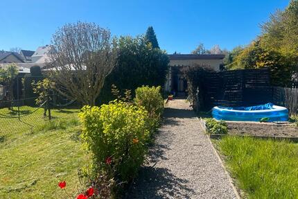 Garten Nachmieter - 1.000,00&nbsp;EUR Kaltmiete, ca.&nbsp; 0,00&nbsp;m&sup2; in Limbach-Oberfrohna (PLZ: 09212)