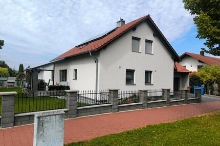 Haus zu vermieten - 1.400,00&nbsp;EUR Kaltmiete, ca.&nbsp; 188,00&nbsp;m&sup2; in Geiselhöring (PLZ: 94333)