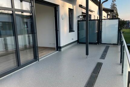 2-Zi. Penthouse Wohnung mit 24qm Dachterrasse und TG-Stellplatz - Viersen Hülsdonk