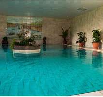 Hotel auf großem Grundstück in ruhiger, grüner Umgebung mit Nebengebäuden - Bad Wilsnack