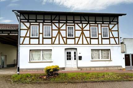 Haus zum Kaufen in Riethnordhausen 149.000,00 € 163 m²