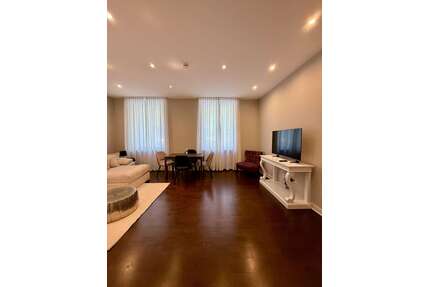 Wohnung zum Mieten in Frankfurt 1.390,00 € 65.1 m²