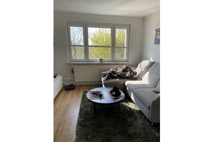 * Nachmieter gesucht * 2- Raum Wohnung mit KfZ-Stellplatz * - Zwenkau